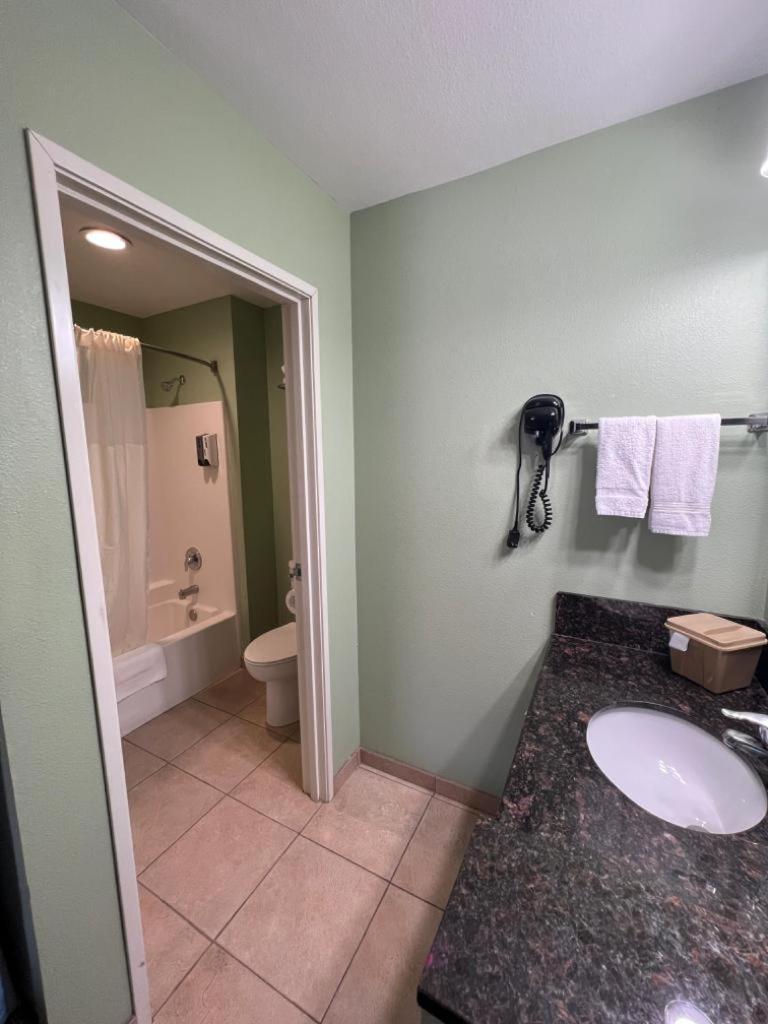 Rancho California Inn تيميكولا، ريفيرسيدي، كاليفورنيا المظهر الخارجي الصورة