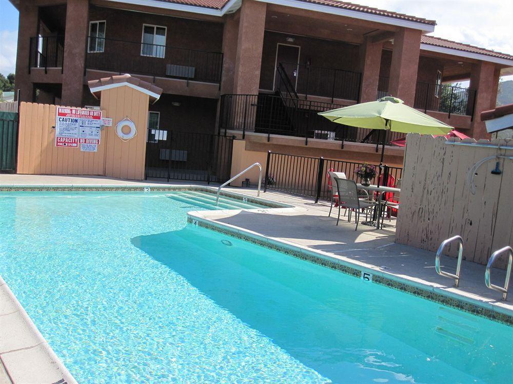 Rancho California Inn تيميكولا، ريفيرسيدي، كاليفورنيا المظهر الخارجي الصورة