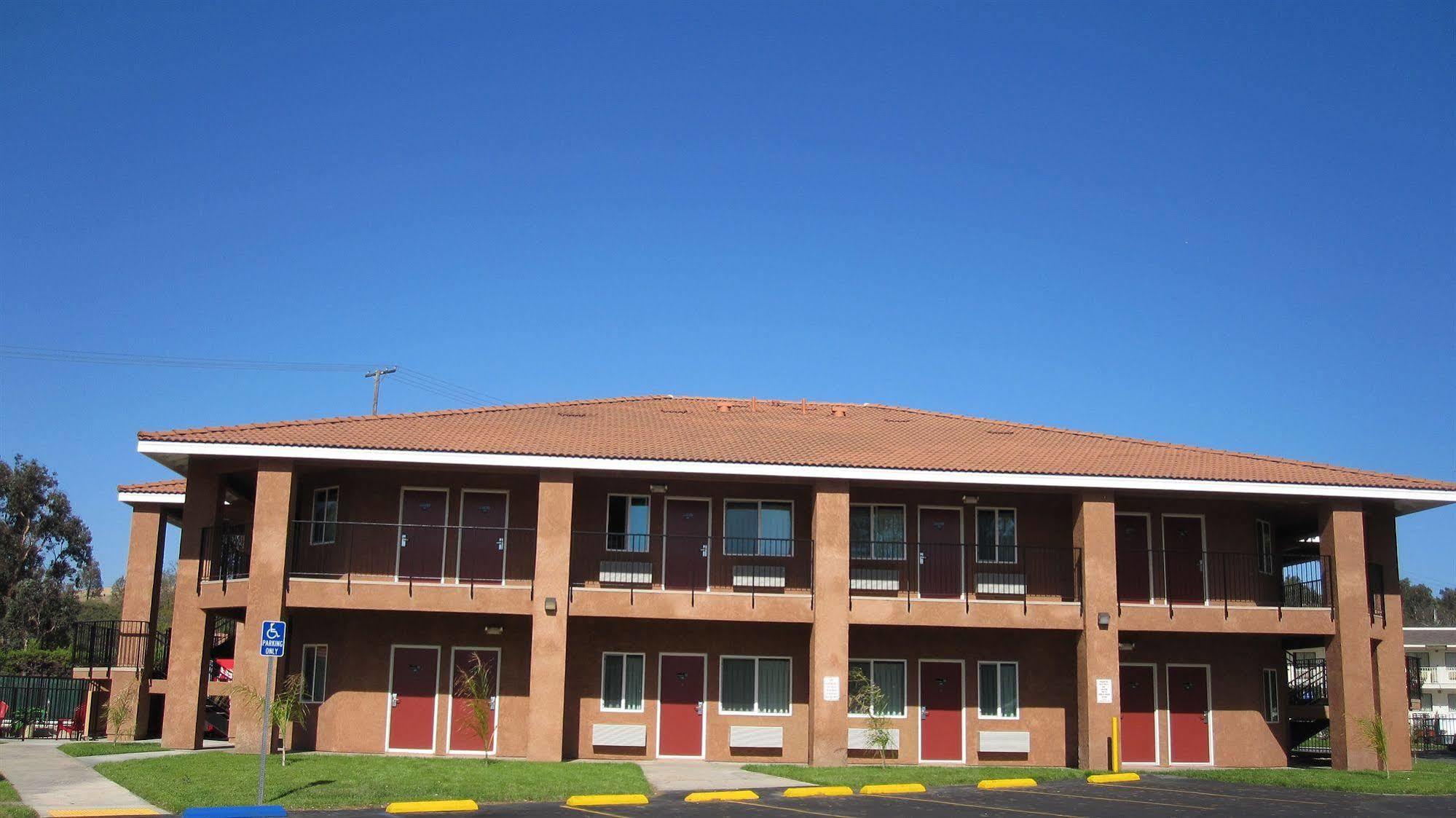Rancho California Inn تيميكولا، ريفيرسيدي، كاليفورنيا المظهر الخارجي الصورة