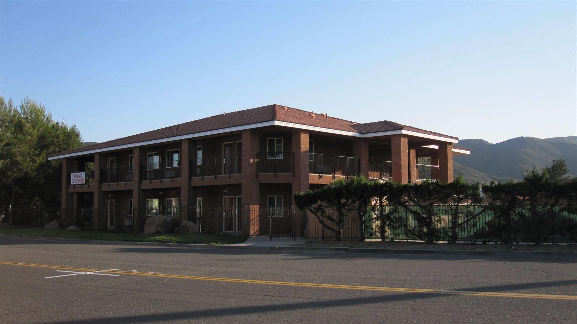 Rancho California Inn تيميكولا، ريفيرسيدي، كاليفورنيا المظهر الخارجي الصورة