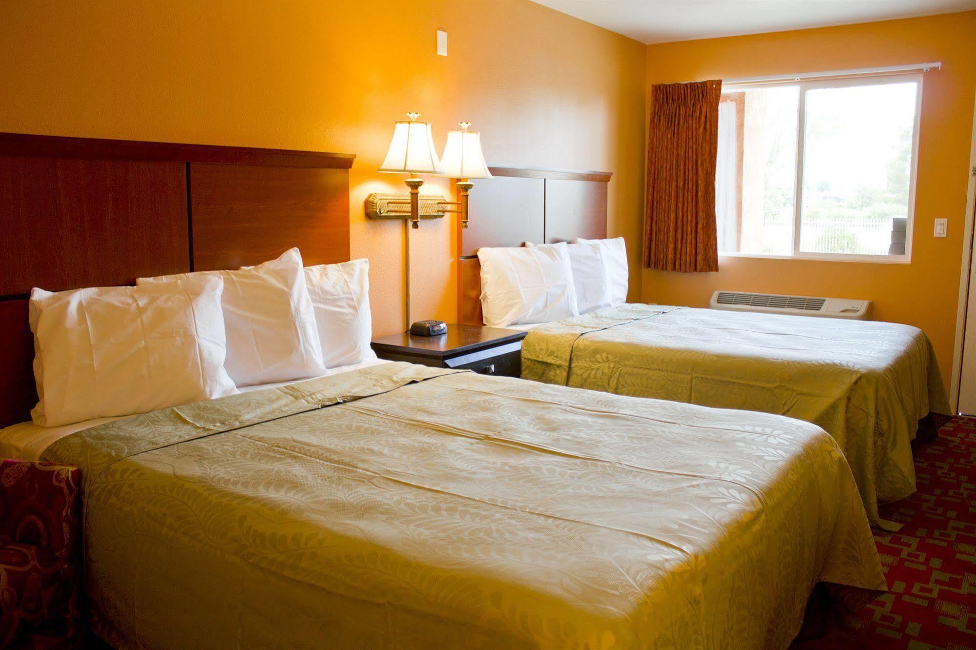 Rancho California Inn تيميكولا، ريفيرسيدي، كاليفورنيا المظهر الخارجي الصورة