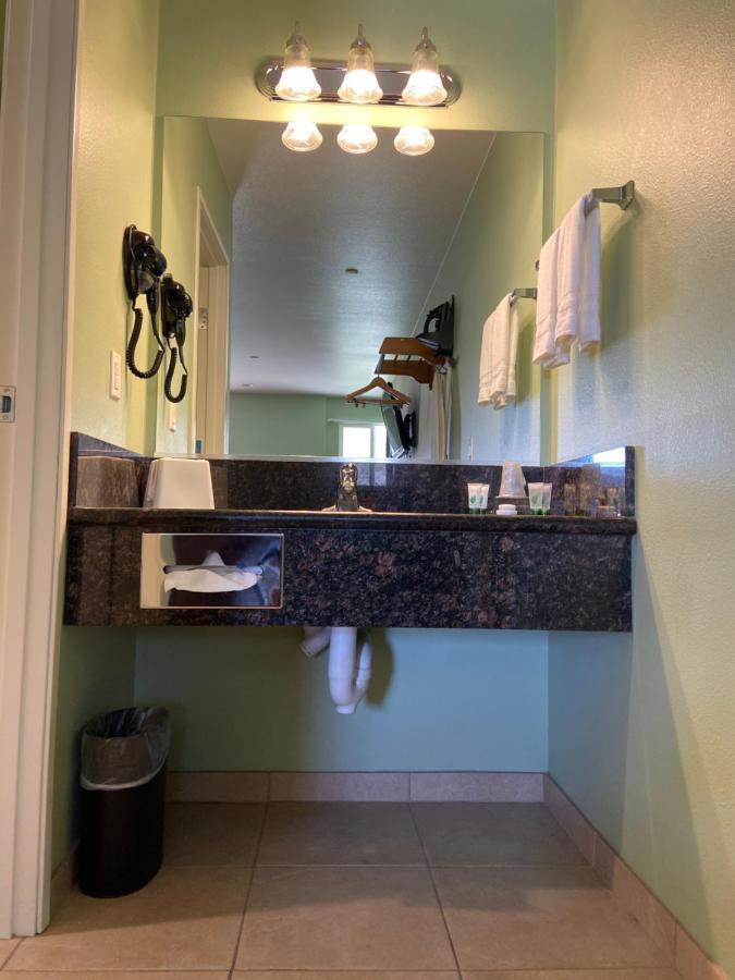Rancho California Inn تيميكولا، ريفيرسيدي، كاليفورنيا المظهر الخارجي الصورة